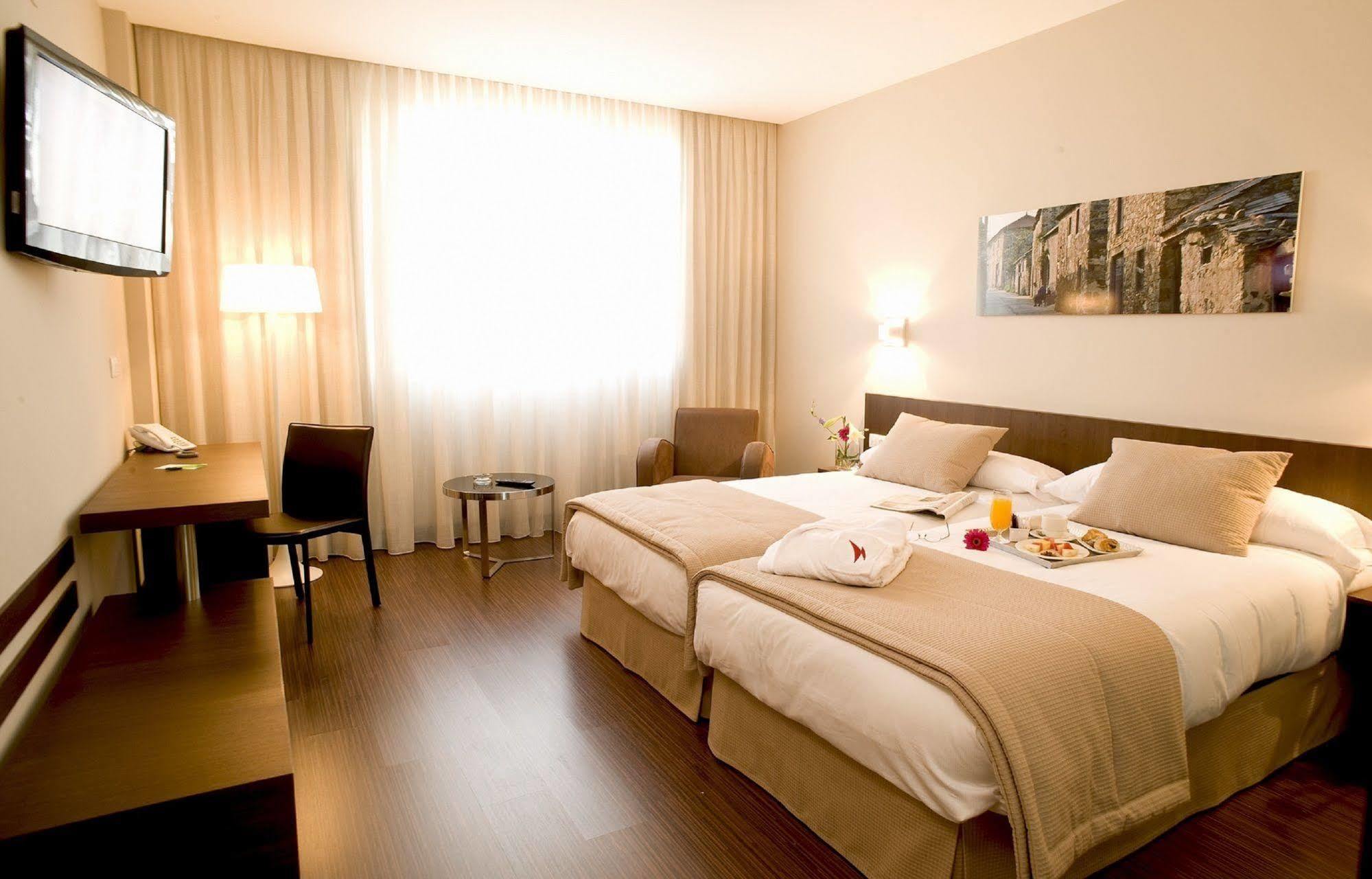 Arva Abad San Antonio Hotel Leon Ruang foto